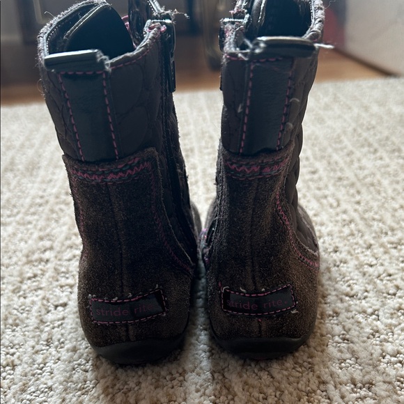Stride Rite Quilted Brown Boots with Pink Accents - Picture 3 of 10